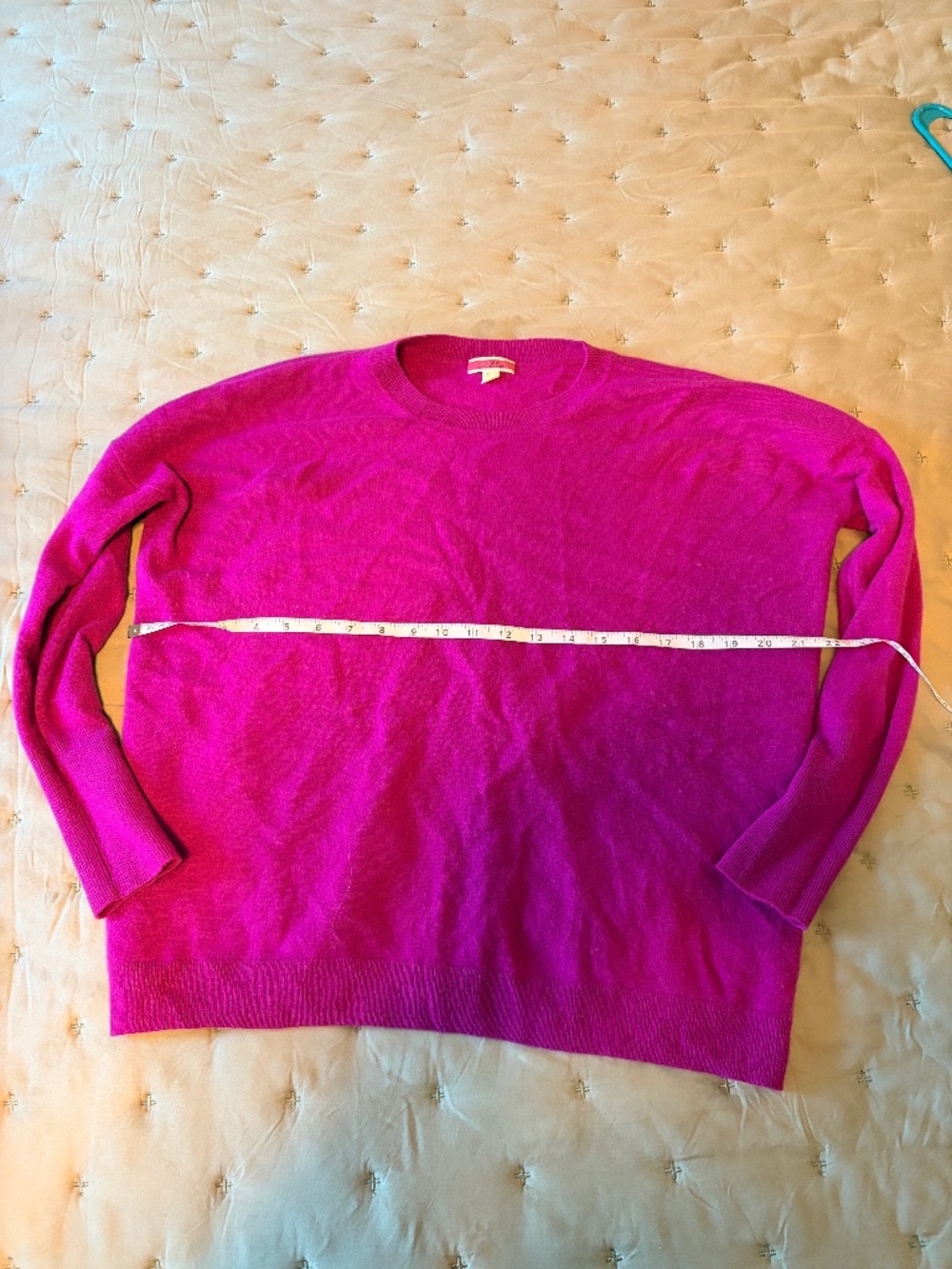 J Crew Fuchsia 100% Cashmere Sweater - Relaxed fit/drop shoulder sz. XS